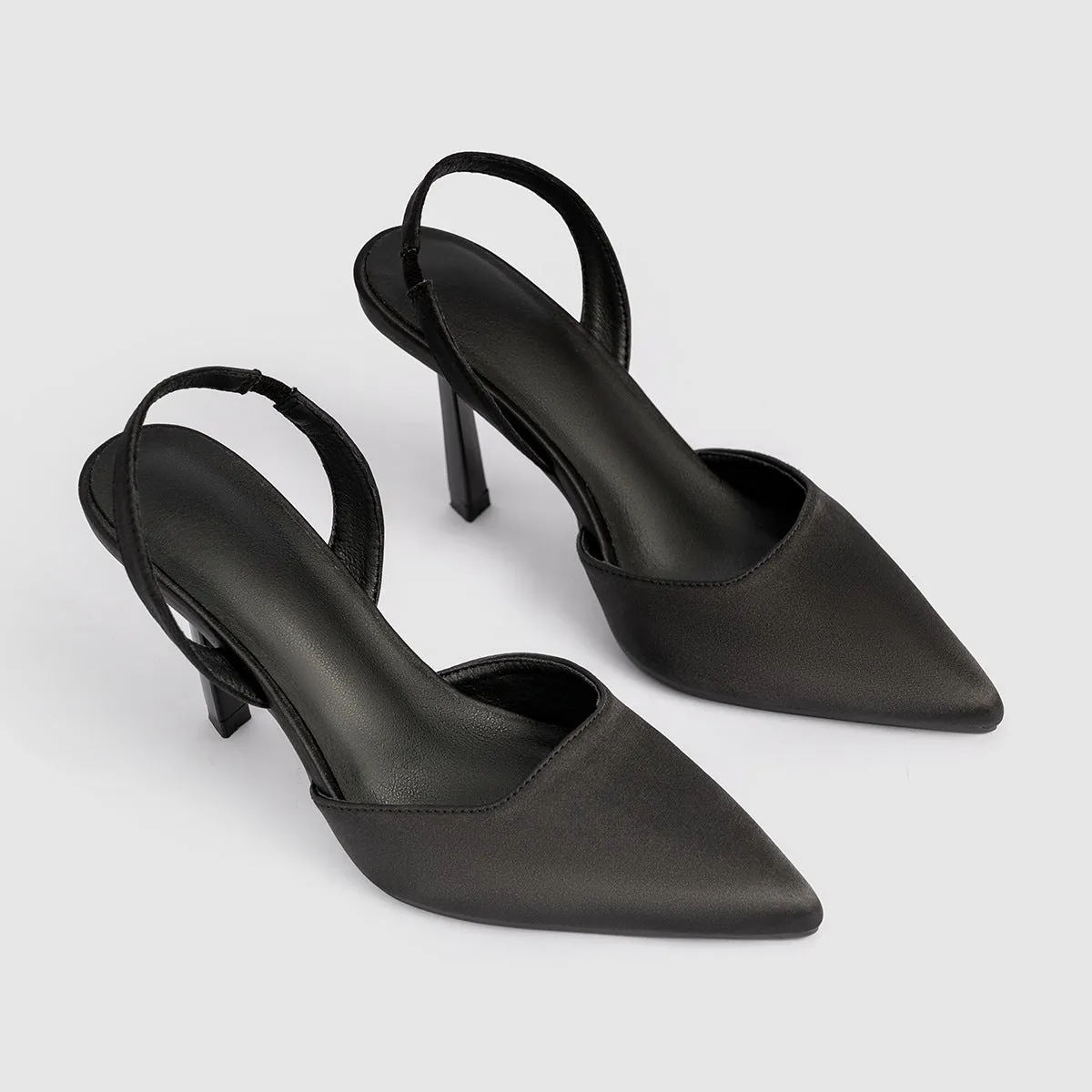 Classic Pumps