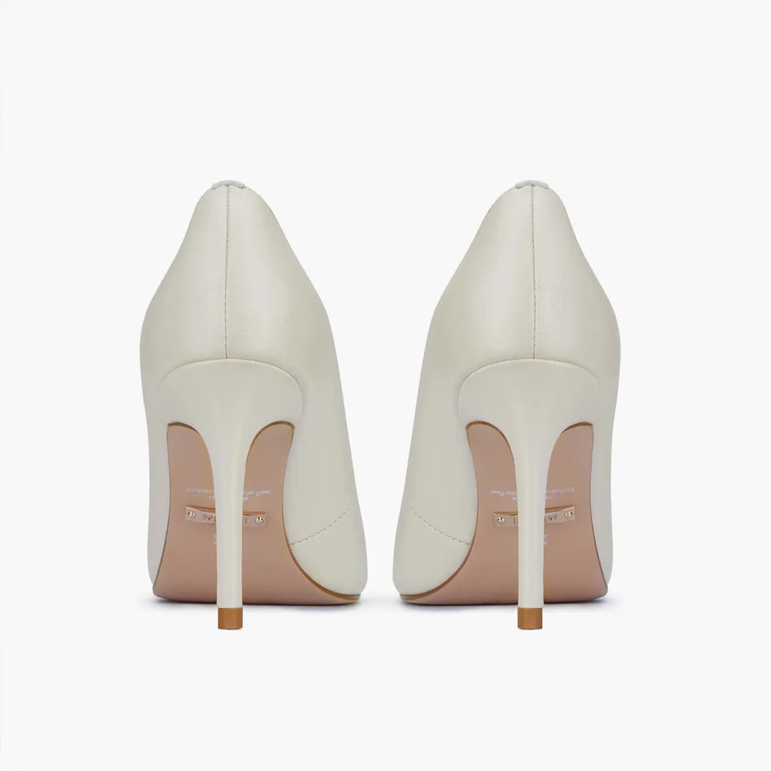 *Kayte - Ivory Leather Classic Pumps